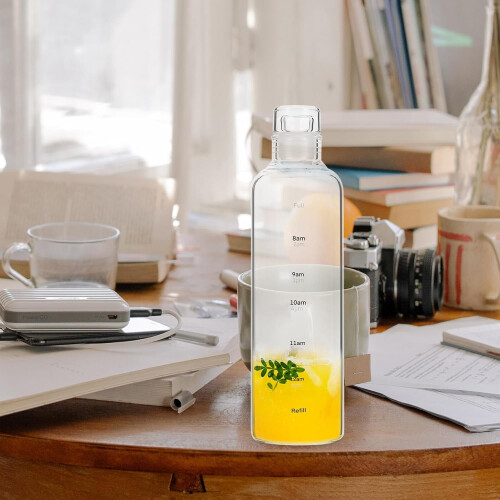 Portable Water Bottle 500ml Large Capacity Plastic Beverage Bottle with Time Scale