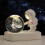 Galax Astronaut Kristallkula Nattlampa USB-driven 1