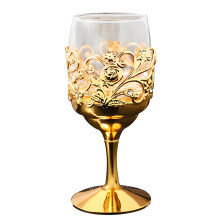 Handgefertigter Whiskybecher aus Glas mit Eisenrahmen,