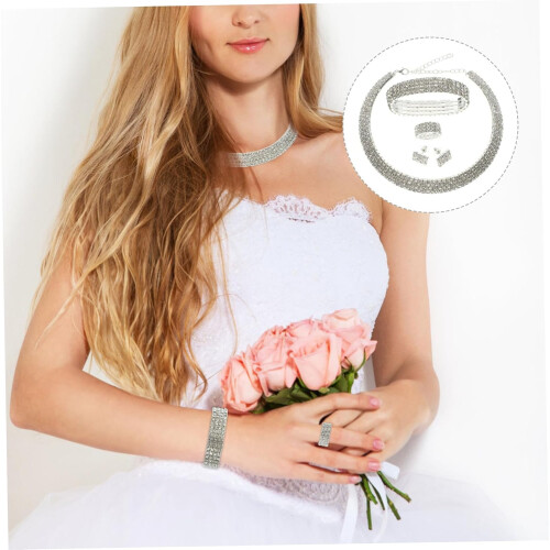1 Set di gioielli con strass per donna: elegante collana, orecchini, anello e bracciale. 1