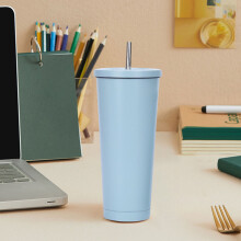 Vaso térmico de acero inoxidable con pajita, 750 ml.