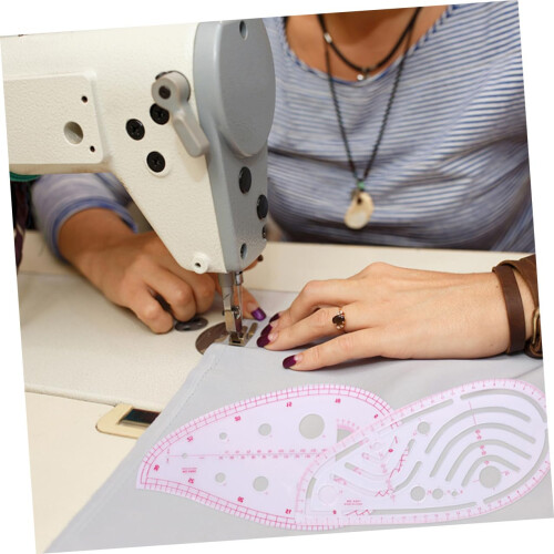 Set di 6 righelli da cucito multifunzionali in plastica per patchwork e cucito, righelli cavi per cuciture in tessuto, modelli per pittura 2