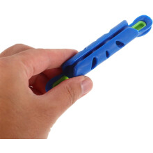Organisateur de ligne de pêche avec plateau d'enroulement et support de ligne en silicone souple, outil d'enroulement de ligne de pêche bleu