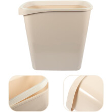 Cubo de basura rectangular para espacios reducidos, ideal para el baño y la sala de estar.