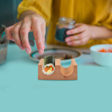 U-förmiger Sushi-Ständer aus Holz mit 2-fach abgetrenntem Sushi-Tablett und ansprechendem Design