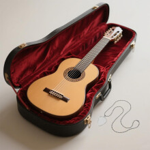 2pcs Guitar Pick Holder Necklace with Plastic Sleeves for Portable Storage and Easy Portability