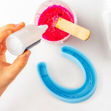 Lot de 2 moules en silicone en forme de fer à cheval pour la fabrication de savons et de pendentifs, compatibles avec la résine époxy.