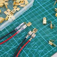 36 PCs Conectores de Spade Kit 12 Conectores de Spade de Montagem Traseira 12 Terminais Duplos e 12 Cadeiras Desconectações Rápidas