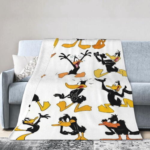 Daffy Duck plush throw blanket for sofa bedroom