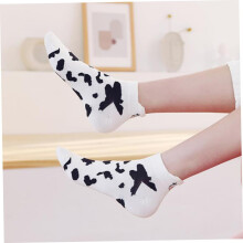 2 pares de calcetines cortos de algodón con estampado de vaca y dibujos animados para mujer y niña, cómodos para uso diario.