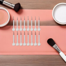 Set van 20 vervangende nagellakborsteltjes met ergonomische applicator voor vloeibare nagellak.
