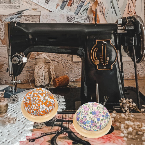 Träbas Nåldynor Synålsfixatorer 2 st DIY-broderinålhållare 2
