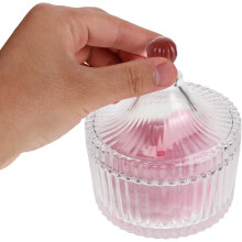 Pluche poederdons met glazen opbergdoos. Zachte, milde applicator in twee kleuren.