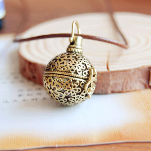 4pcs Openable Sachet Ball Pendant Decorative Diffuser Pendants Hanging Aromatherapy for Aroma Accessory 1