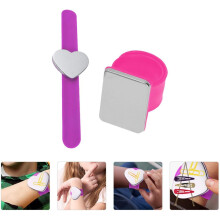 2 Stück magnetische Silikon-Armbandnadelhalter in Herz- und Quadratform