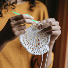 30-teiliges Set aus Kunststoff-Häkelnadeln, 3-teiliges Set gebogener Garnstrickwerkzeuge für DIY-Handwebprojekte
