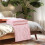 Couette climatisée en polyester rose 100 x 150 cm 4