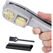 Presse-ail et trancheuse 2 en 1 avec brosse de nettoyage et