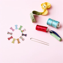 100 ks dřevěných knoflíků s motivem psí kosti, šicích knoflíků pro scrapbooking, DIY tvoření, pletení triček, dekorativní projekty