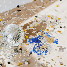 100 Stück Chanukka-Papierkonfetti, sechseckige Konfetti-Tischdekorationen, vielseitiges, festliches Design aus Papier