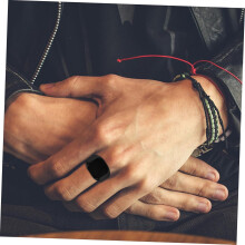 Titanium Steel Square Finger Ring Men’s Fashion Jewelry Retro Style Black Polished Male Accessory American Size 12 Suitable for Daily Wear