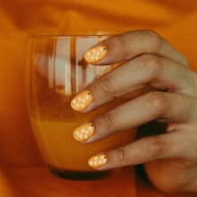 Unregelmäßige goldene Glas-Nagelkunst-Anhänger, 200-g-Beutel, Epoxidharz-Füllung, zerkleinertes Glas