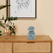 Buddha-Statue aus Sand – eine Statue, die spirituelle Ruhe und ein friedvolles Ambiente schafft. Mönchsfigur.