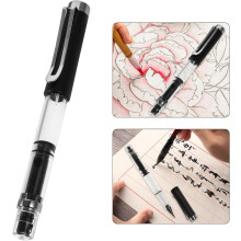 Chinese kalligrafiepen met inktpenseel en zwarte wolfshaarpunt, navulbare zuigerpen voor traditioneel kalligrafisch schrijven.