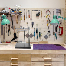 Modelkleurclipbasis voor spuitverf en drogen, geschikt voor kunststof en metalen constructies.