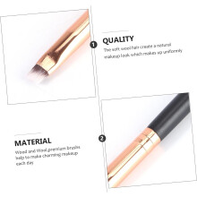 Nylonový štetec na make-up pre profesionálny make-up a kozmetiku s drevenou rukoväťou