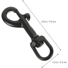 Schwarzer 70-mm-Edelstahl-Karabinerhaken mit Einzelkopfschraube und Drehgelenk.