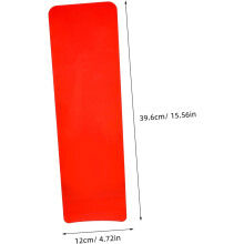 Haarverf- en highlightbord in rood voor de salon.