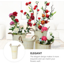 Dekorative Eisenvase für die Tischdekoration – praktisches und elegantes Design, beigefarben