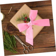 Samtband mit Drahtkante zum Verpacken und für DIY-Bastelprojekte für Weihnachtsdekorationen und Blumensträuße