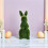 Osterdekoration mit beflocktem Hasen, stehende Hasenfigur mit Blumenkranz, Tisch-Gartenfigur 6