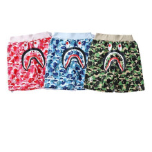 (pink, 3XL) Men’s and boys’ camouflage lettering shark-print shorts, relaxed fit, 5-inch workwear-style beach shorts