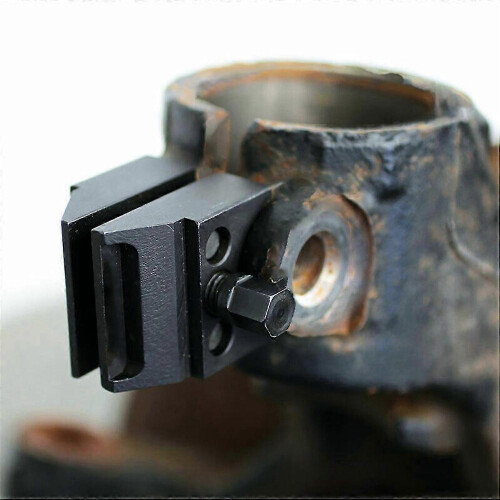 Suspension Strut Spreader Tool - Ram Strut Removal 1