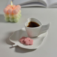 Hitzebeständiger Milchbecher, Keramik-Kaffeebecher mit Untertasse, bezauberndes schlichtes Design, vielseitig einsetzbar