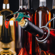 Garrafa de vinho metal reutilizável da liga de zinco do vinho da forma da garrafa leve do toucan decorativo 3D