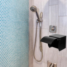 Schwarzer Edelstahl-Toilettenpapierhalter mit Ablage zur Wandmontage, wasserdicht
