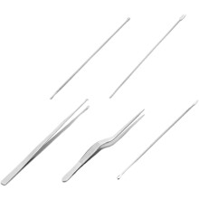 Lot de 5 cure-oreilles en acier inoxydable, sans danger pour les adultes, de formes différentes et portables pour l'hygiène personnelle.