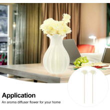 Lot de 10 bâtonnets diffuseurs d'arômes en rotin blanc, en forme de fleur, pour une diffusion relaxante des arômes.