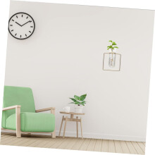 Wandvaas van glas met geometrische vorm, geschikt als plantenvermeerderingsstation voor huisdecoratie.