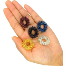 12 Stück Akupressur-Fingermassageringe in Silber, Gold, Schwarz, Blau und Rot