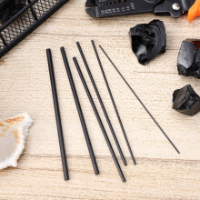 12-delige reparatieset voor vishengels van koolstofvezel, inclusief 10 cm lange, massieve hengel-inzetstukken met een diameter van 2 mm tot 4,5 mm.