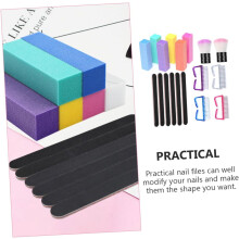 Limas de uñas negras y rojas con forma de corazón, cepillos de cuerno grandes y cepillos para polvo.
