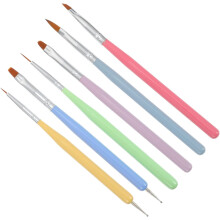 Nagelkunstkwastenset voor manicure, doe-het-zelf nagelverftools, salon beauty pennen voor kunstzinnige ontwerpen.