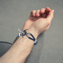 2er-Pack Herren-Armbänder mit Flugzeugmotiv, stilvolles geflochtenes Armband mit Flugzeugverschluss für Piloten, Reisende und Luftfahrtbegeisterte.