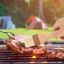 4-delige set bakkwasten met houten handvat, geschikt voor het insmeren van saus en het smeren van boter.