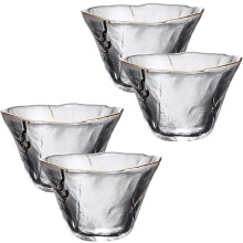Lot de 4 verres à saké de style japonais (70 ml) avec dorure à la feuille d'or et surface lisse.